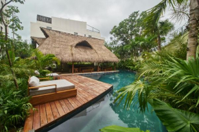 Dhalia - Private roof with pool & Beach Club Access